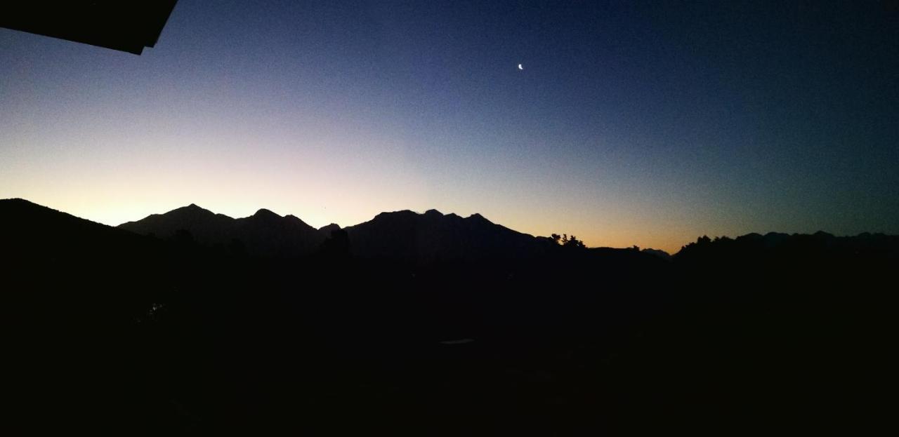 Murrells Grand View House Manapouri Esterno foto